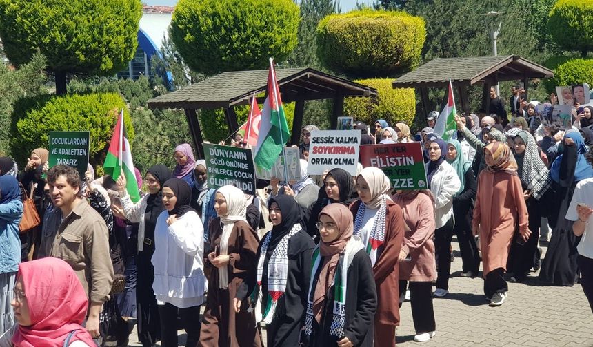 Öğrenciler Filistin için yürüdü