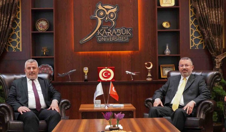 ÖSYM Başkanı Bayram Ali Ersoy, Rektör Fatih Kırışık ile görüştü