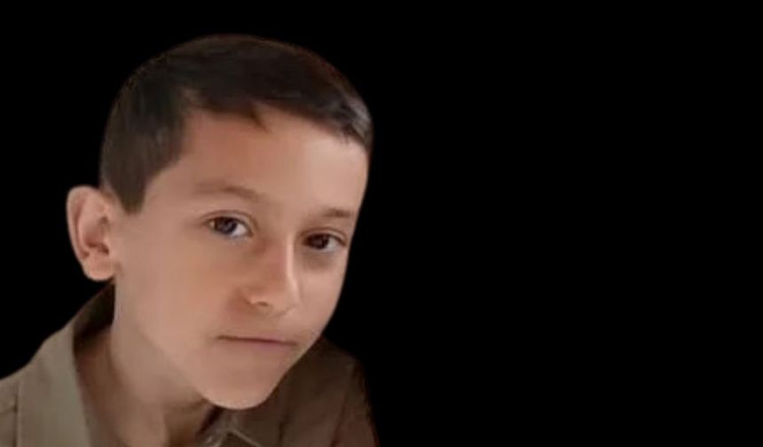 8 yaşındaki bisikletli Eymen Kabakulak’a kamyonet çarptı