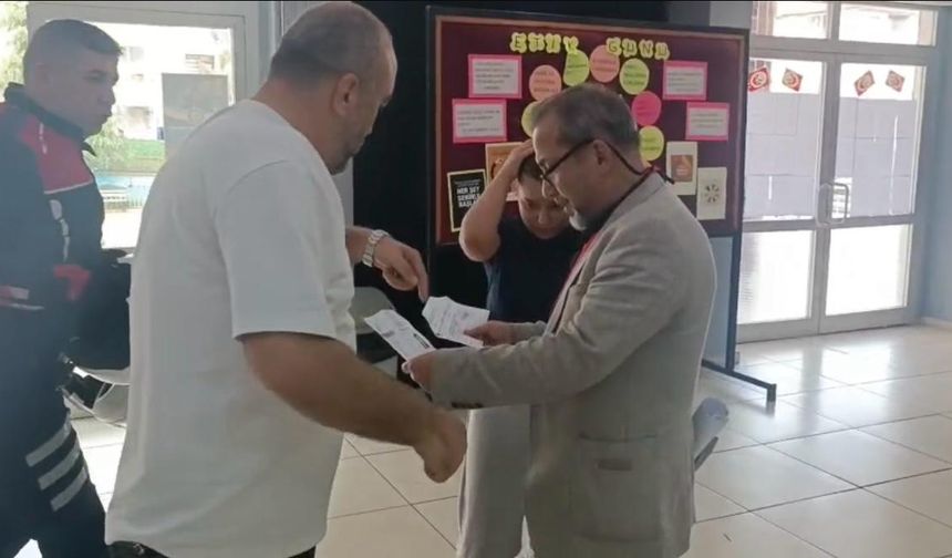 Sınava geç kalan öğrenciyi polisler yetiştirdi