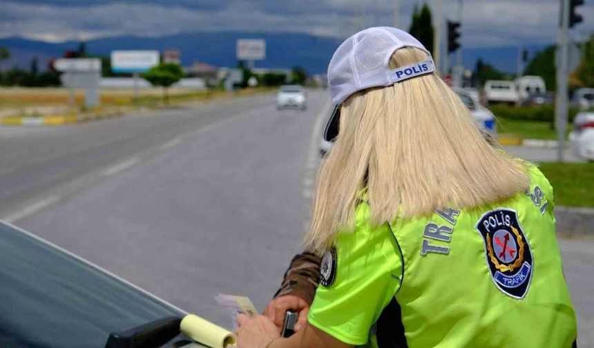 Bin 925 araç sürücüsüne ceza yazıldı