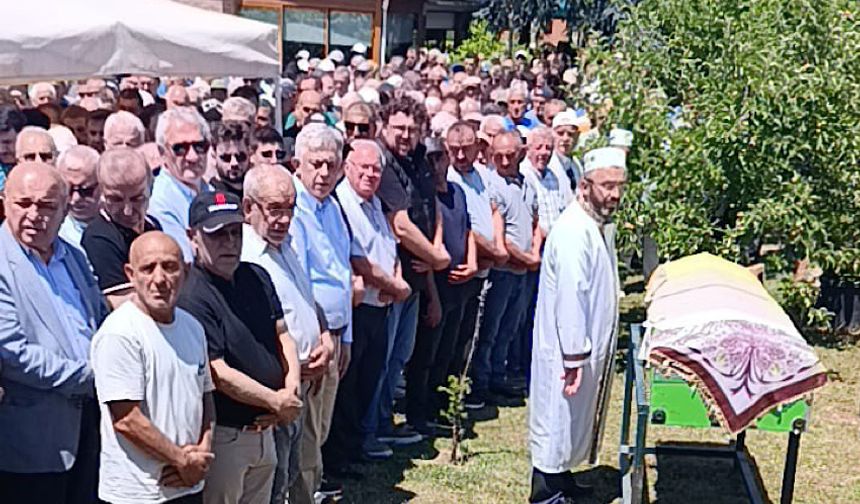 Melek Şanlı, gözyaşları ile son yolculuğuna uğurlandı