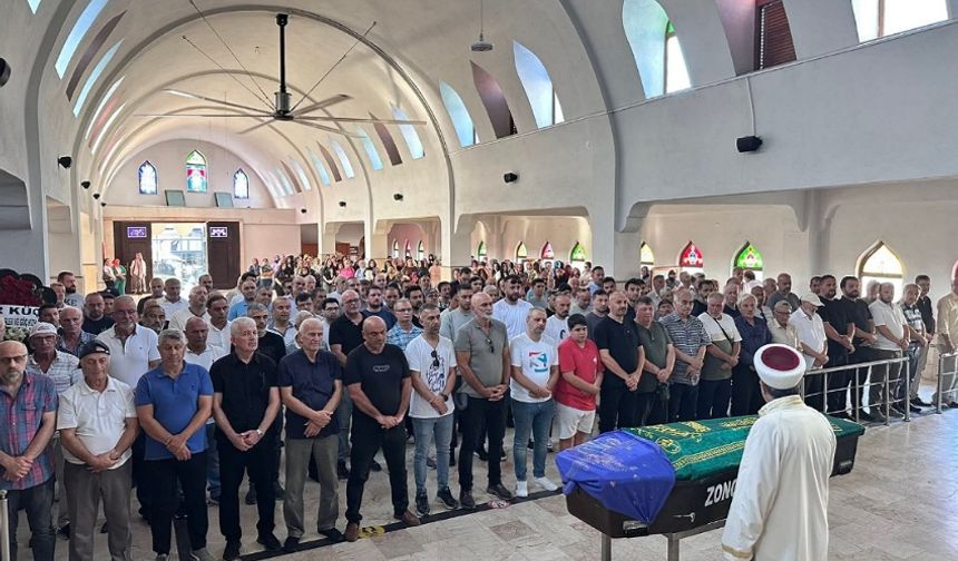 Güller Cevahir, gözyaşları ile son yolculuğuna uğurlandı