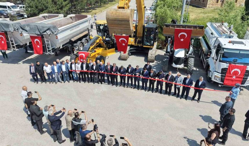 İl Özel İdaresine 13 yeni araç ve iş makinesi kazandırıldı