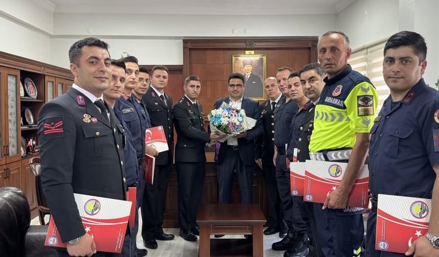 Jandarma personeline başarı belgesi
