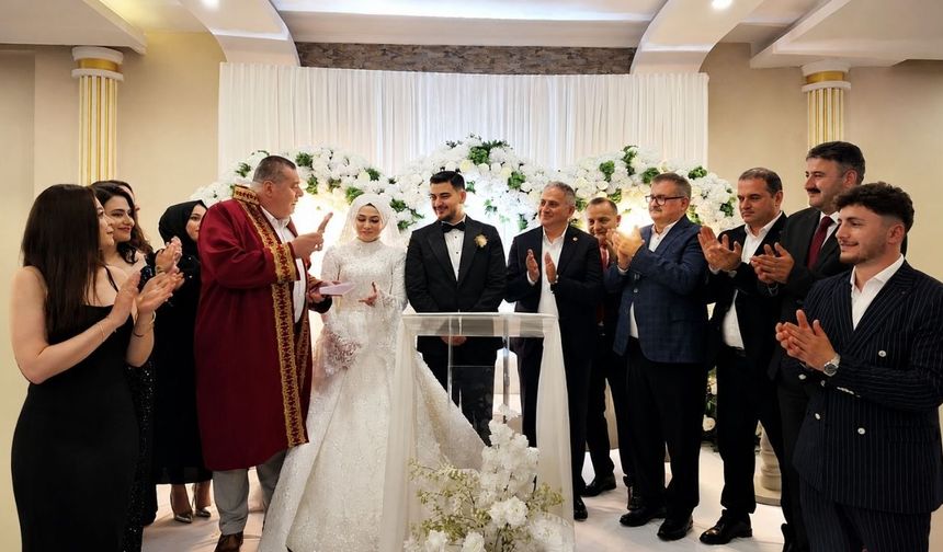 Furkan Çalışkan ile Gizem Elcivan dünyaevine girdi