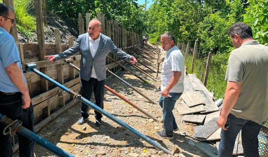 İstinat duvarı çalışmaları devam ediyor