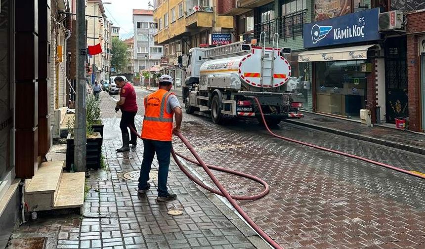 Devrek Belediyesi sahada: Temizlik ve çevre düzenleme çalışmaları aralıksız sürüyor