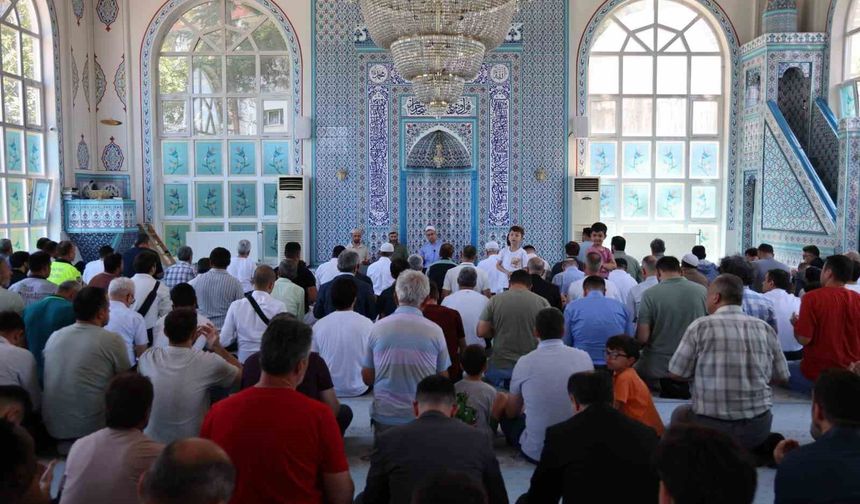 BEUN'da Millî İradenin Kahramanları saygı, rahmet ve minnetle anıldı
