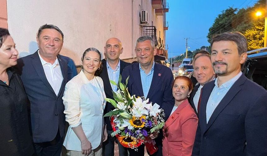 Özgür Özel Zonguldak'ta: Emirgan Otel'de düzenlenen yemeğe katıldı