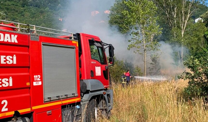 Çaydamar Mahallesi'nde bahçe yangını