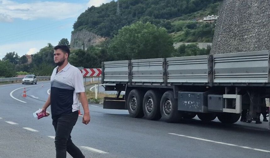 Yaşlı çiftin hayatını kaybettiği kazaya karışan TIR sürücüsü gözaltına alındı