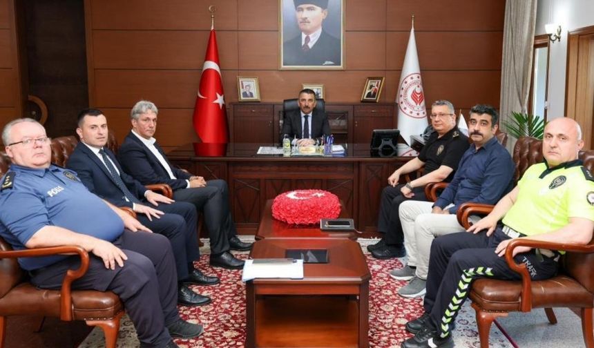 Zonguldak'ta trafik, altyapı ve gençlik çalışmaları masaya yatırıldı