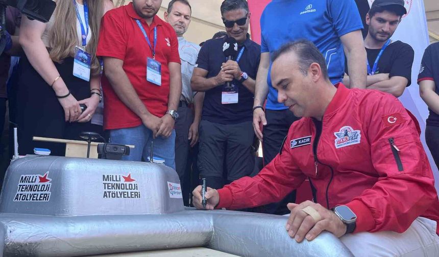 Bakan Mehmet Fatih Kacır: 'Milli uçak gemimizi 2027 sonunda denize indirmek için çalışıyoruz'