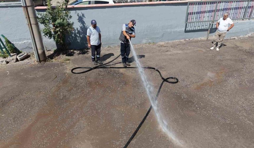 Belediyeden okullarda temizlik çalışması