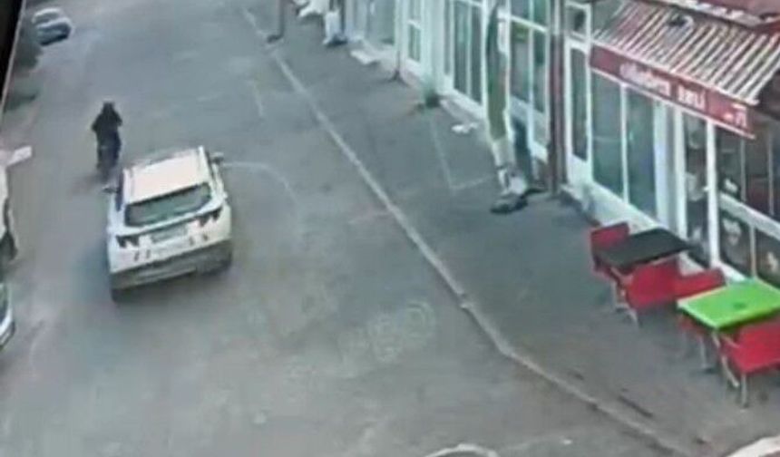 Polisin 'dur' ihtarına uymayan ehliyetsiz motosiklet sürücüsüne 410 bin lira ceza