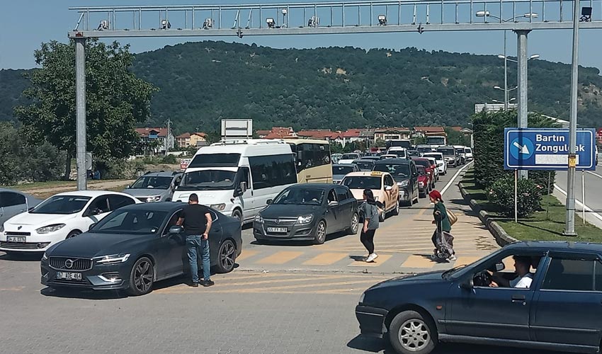 çaycuma-çarşı2