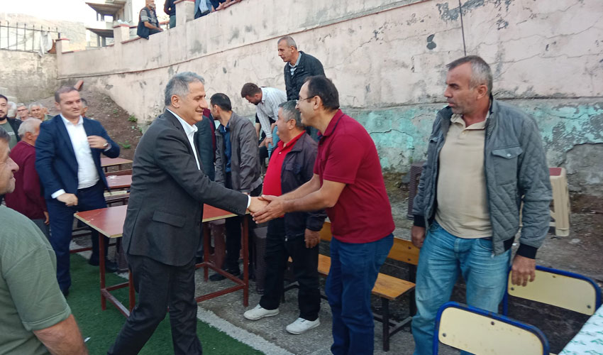 saffet-bozkurt-eyt-kuran