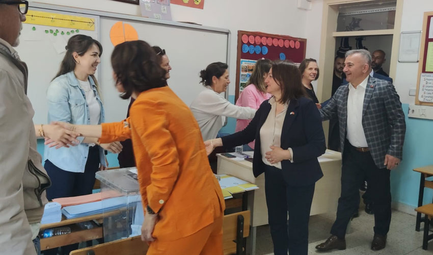 Murat Sesli Oy Kullanma 1