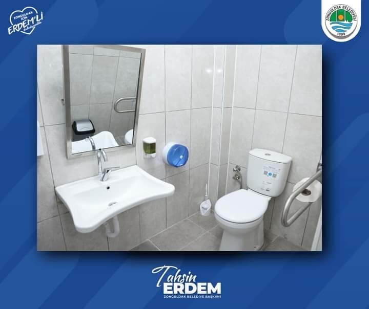 A82Fe467 E286 41B4 8A5D 50E11F0454Cf