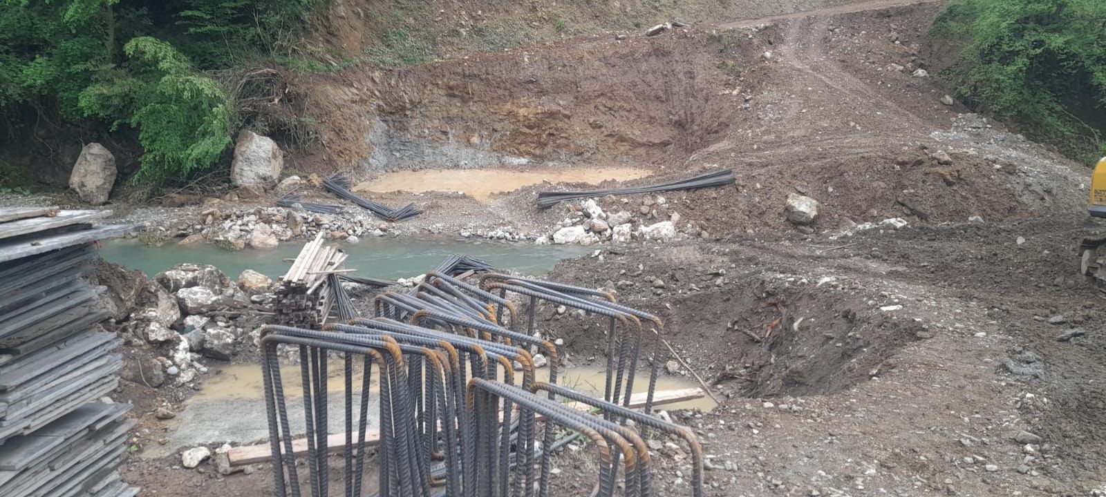 Çanakçıdere Köprüsü