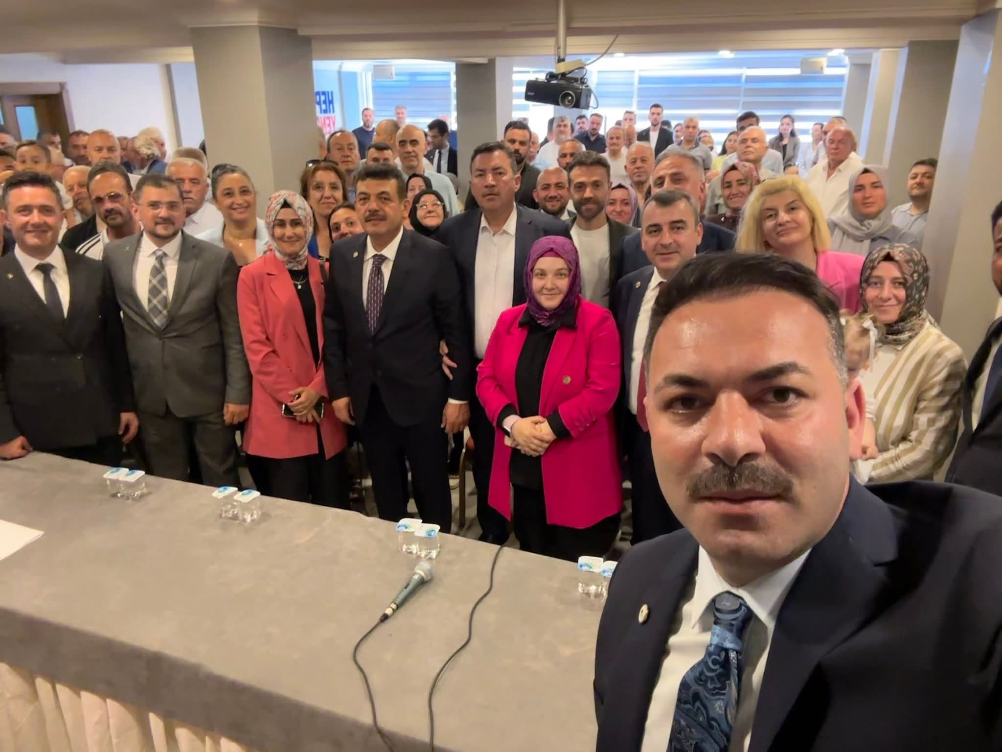 Ak Parti2-2