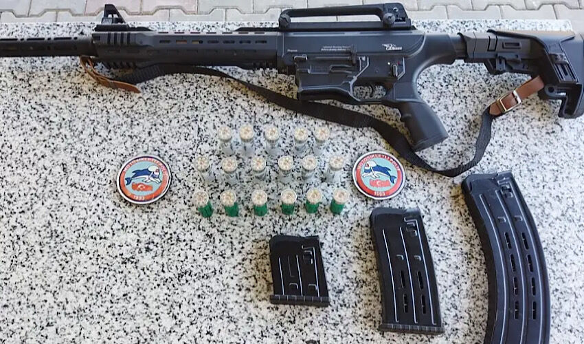 Polis geçit vermedi: Araç içinden çıkanlar şok etti