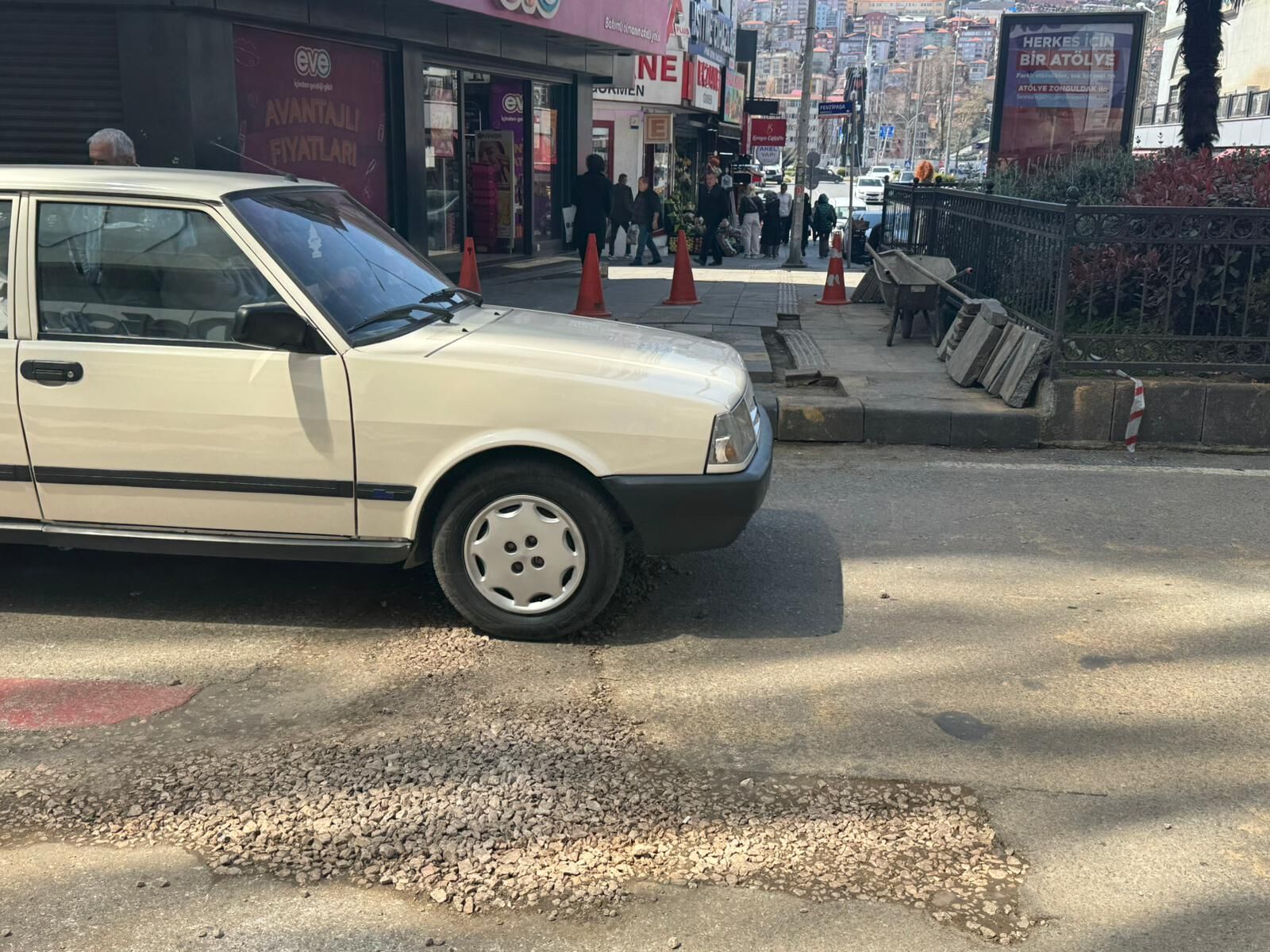 Yol Çalışması Mı, Tuzak Mı 2