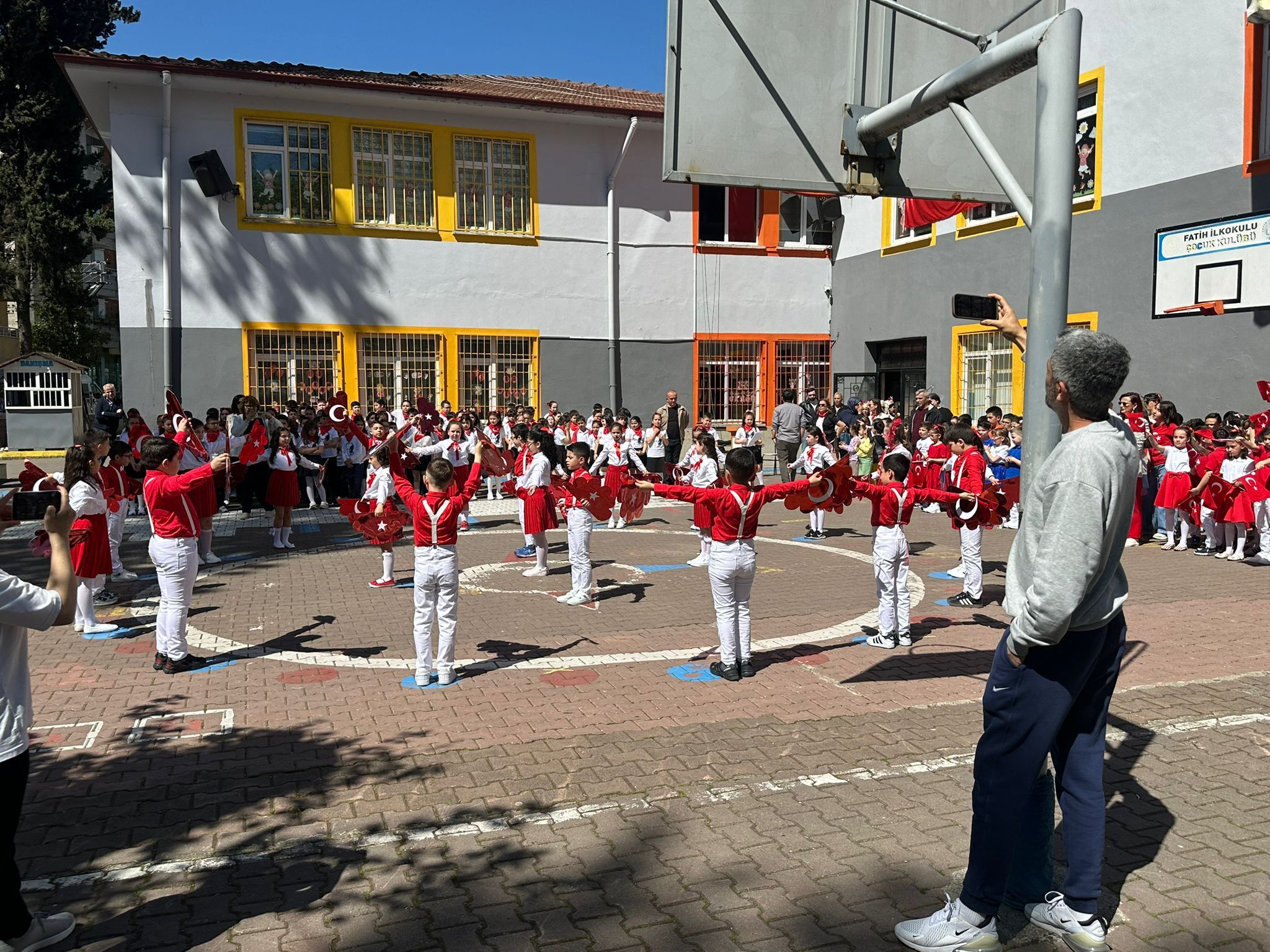 23 Nisan Skandal