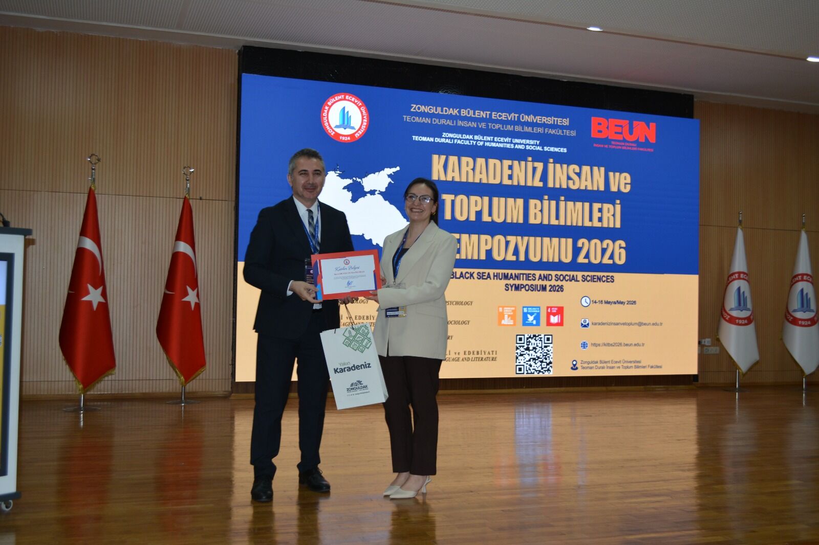 Duygu Elma Özfidan 2