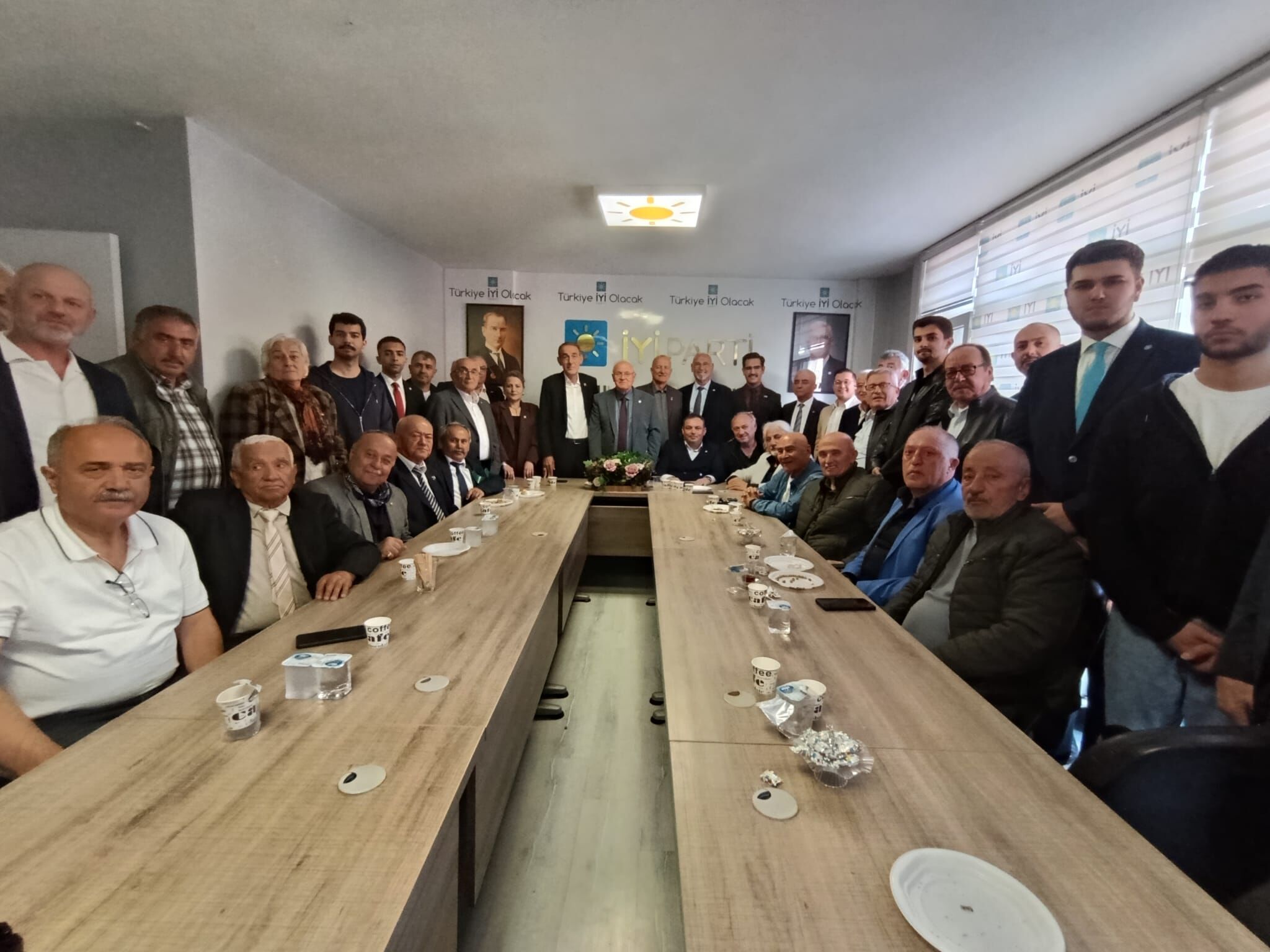 İyi̇ Partililer 2