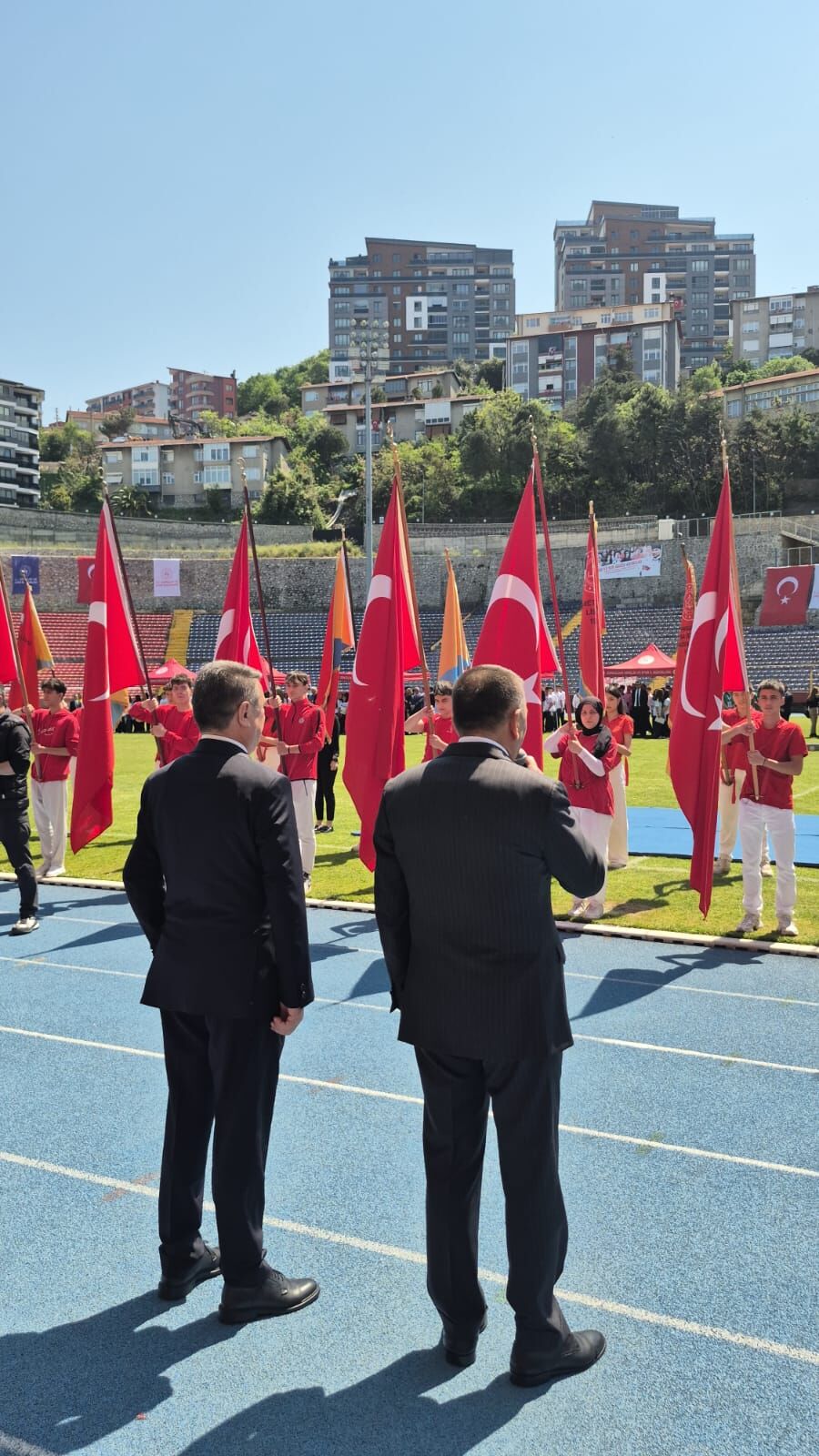 Kemal Köksal Stadyumu’nda Tribünler Boştu, Etkinlikler Muhteşemdi