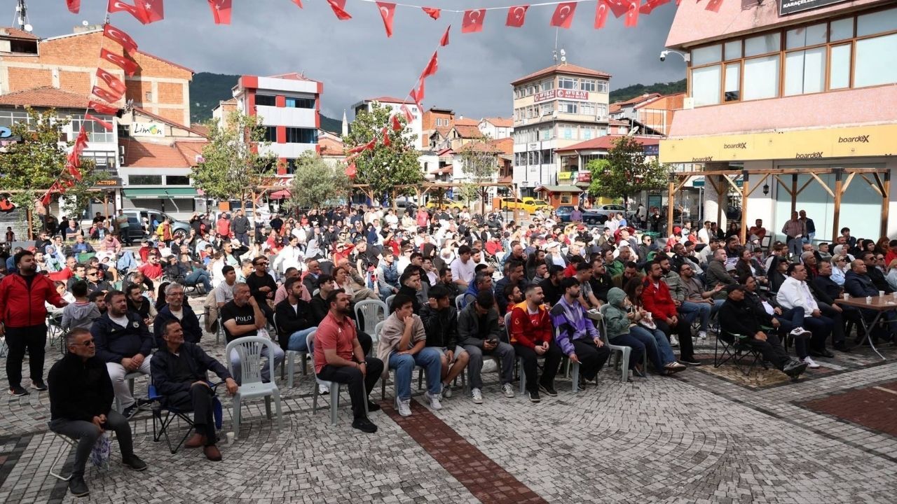 Cumhuriyet Meydanı'nda Milli Heyecan Ana (1)