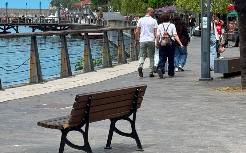 Zonguldak'a bu mu yakışıyor? Belediyenin yeni bankları beğenilmedi