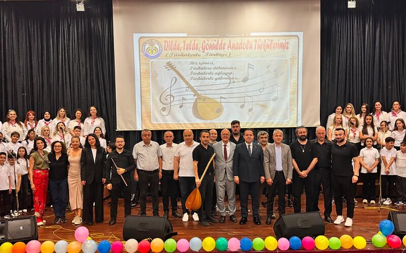 Eğitim camiasından muhteşem konser