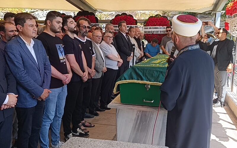 Şahin Ören gözyaşlarıyla son yolculuğuna uğurlandı