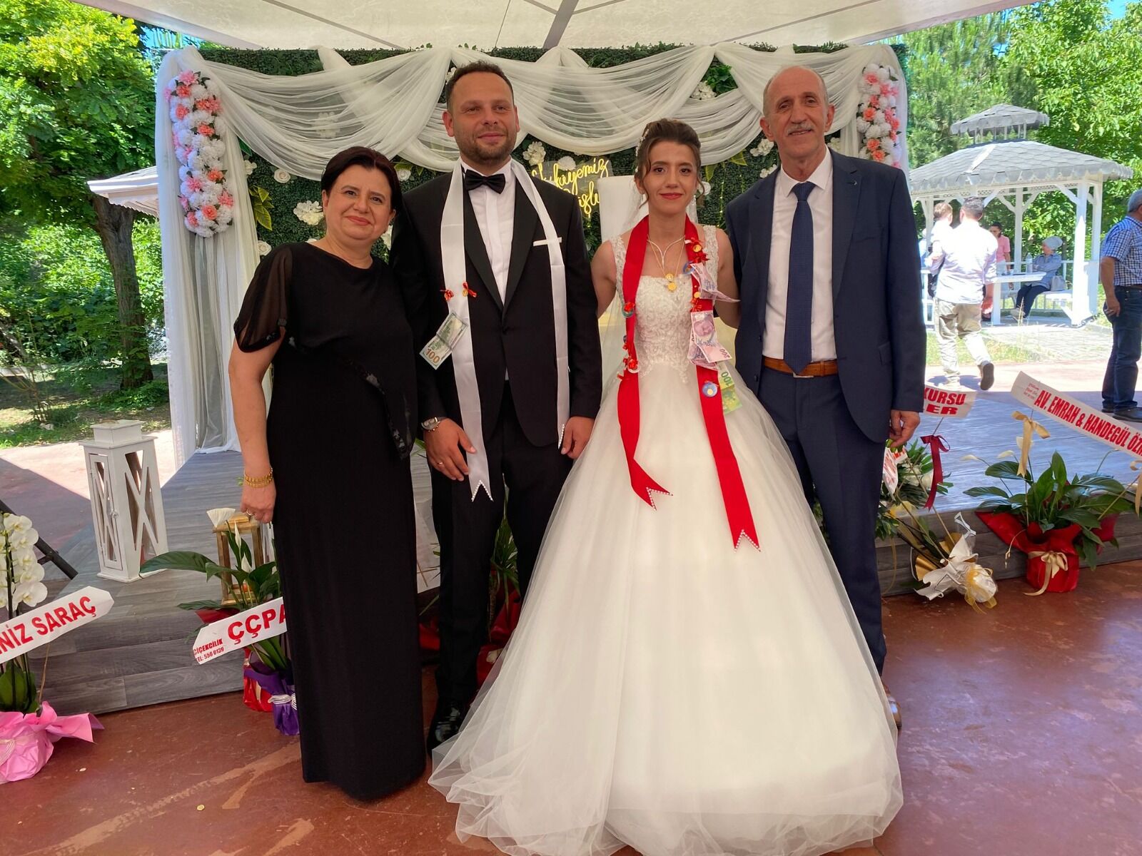 Nesli̇han Turhan İle Serkan Çakmak