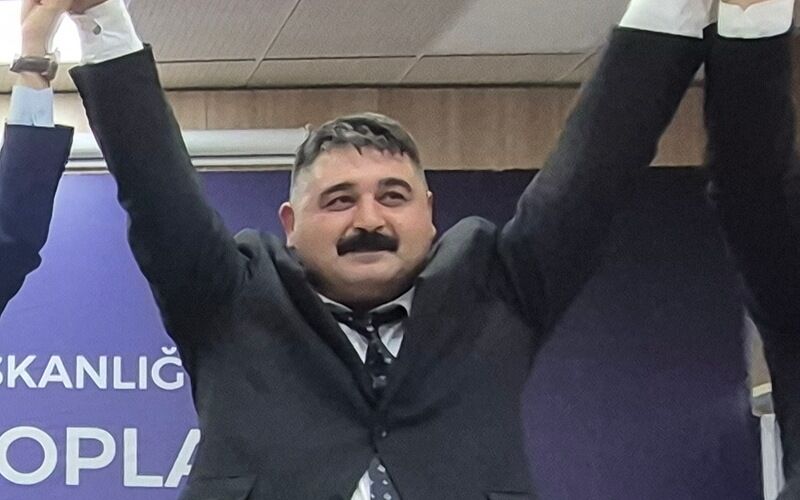 İlçe Başkanından Karaveli'ye çağrı: İl Genel Meclisi üyeliğinden de istifa etmeli