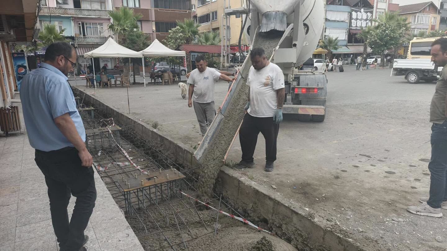Termi̇nal Projesi̇nde Üst Kapatma Çalişmalari Sürüyor 2