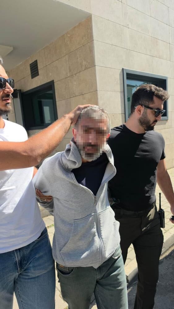 Polis şüphelendi, üzerinden uy*şturucu çıkınca tutuklandı