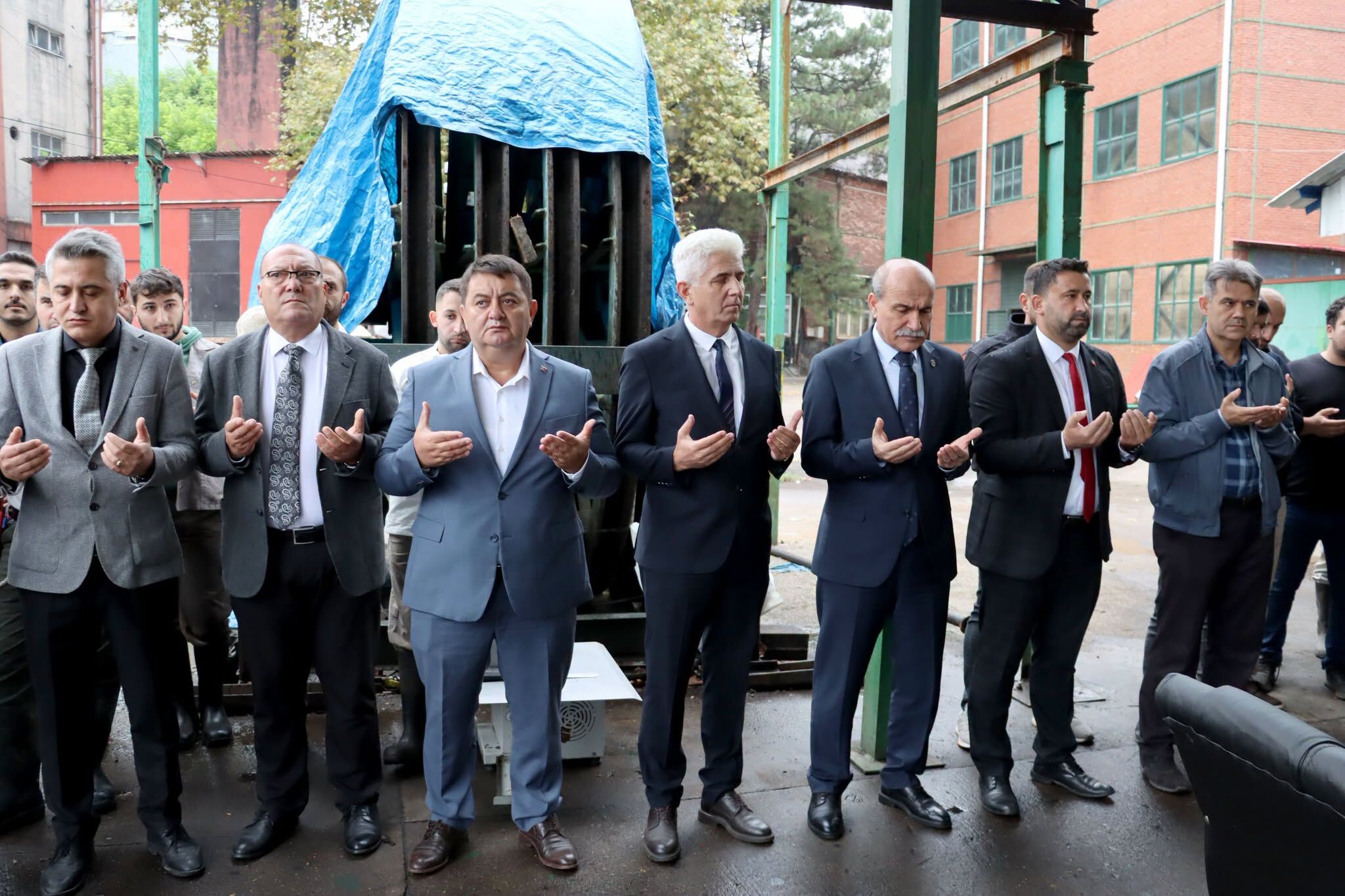 795133343 4929509253943105 4215570535373048886 N