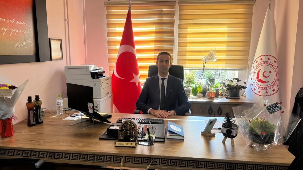 Deniz Peker, Sosyal Hizmetler Müdürü olarak göreve başladı